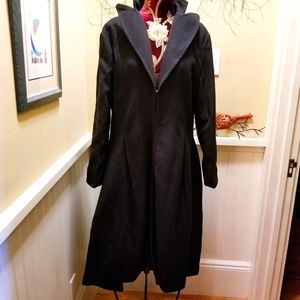 Hi-lo Coat NWT